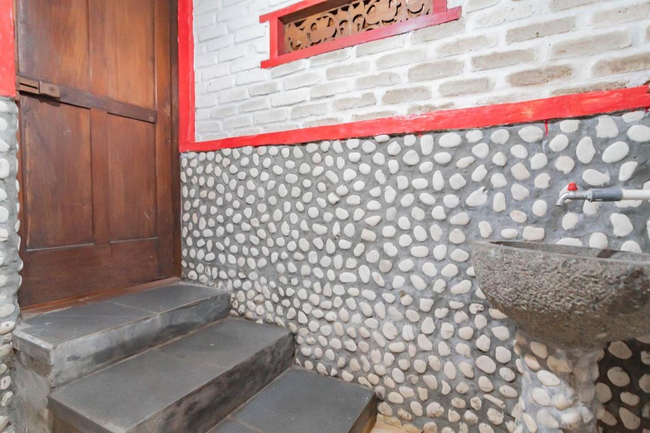 Reddoorz Near Kampung Gajah 2 Hotel Bandung Exterior photo